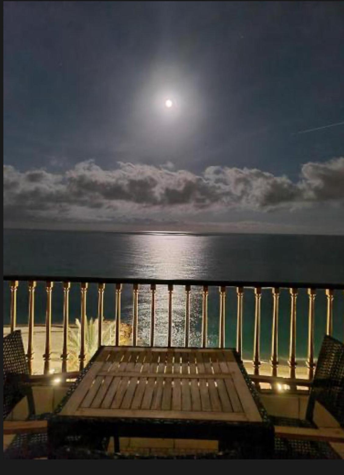 Appartement Front De Mer - Promenade Des Anglais Nizza Kültér fotó